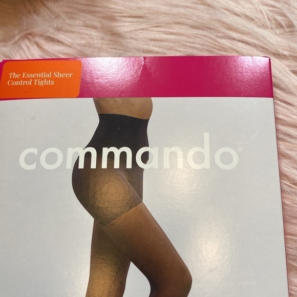 NWT Commando The Essential Sheer Medium Nude Control Tights - Picture 3 of 9